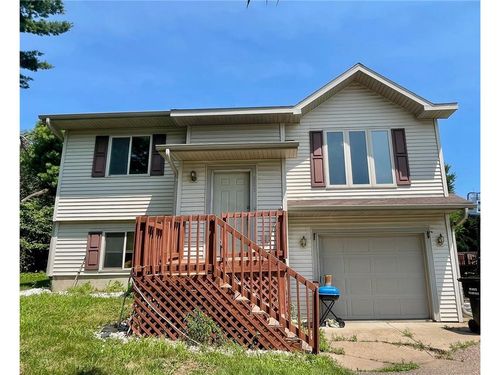 903 28th Avenue, Menomonie, WI, 54751 | Card Image