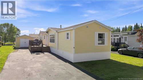 7 Stewart St, Fredericton, NB, E3G3V4 | Card Image