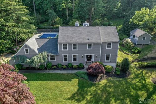 14 Constitution Dr, Leonardo, NJ, 07737-1807 | Card Image