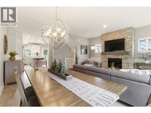 48-600 Sherwood Rd, Kelowna, BC, V1W5K1 | Card Image