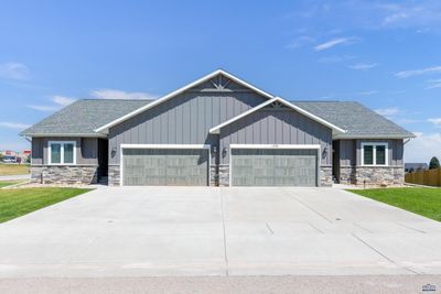 1528 Oxford Ct, Townhouse with 3 bedrooms, 3 bathrooms and null parking in Rapid City SD | Image 3