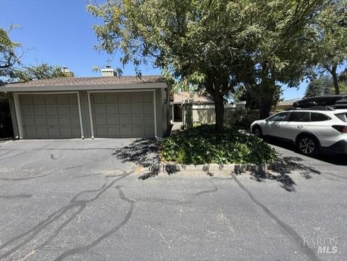 1824 Arroyo Sierra Dr, Santa Rosa, CA, 95405 | Card Image