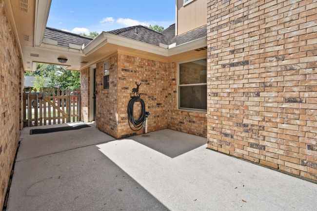2101 Rocky Creek Ln, House other with 3 bedrooms, 3 bathrooms and 2 parking in Pearland TX | Image 25