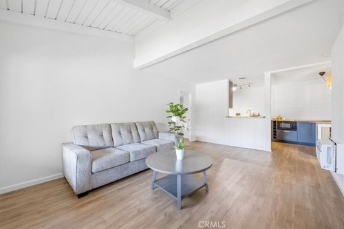 1040 W Macarthur #42, Santa Ana, CA, 92707 | Card Image