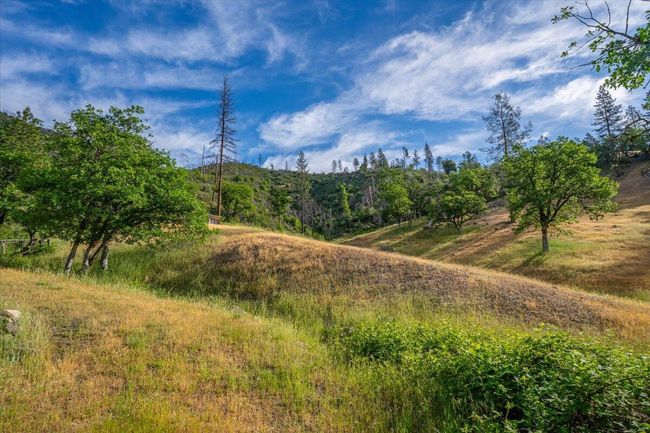 12876 E Fork Rd, House other with 3 bedrooms, 4 bathrooms and null parking in French Gulch CA | Image 62