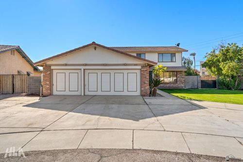 2113 E 27th Pl, Yuma, AZ, 85365-3276 | Card Image