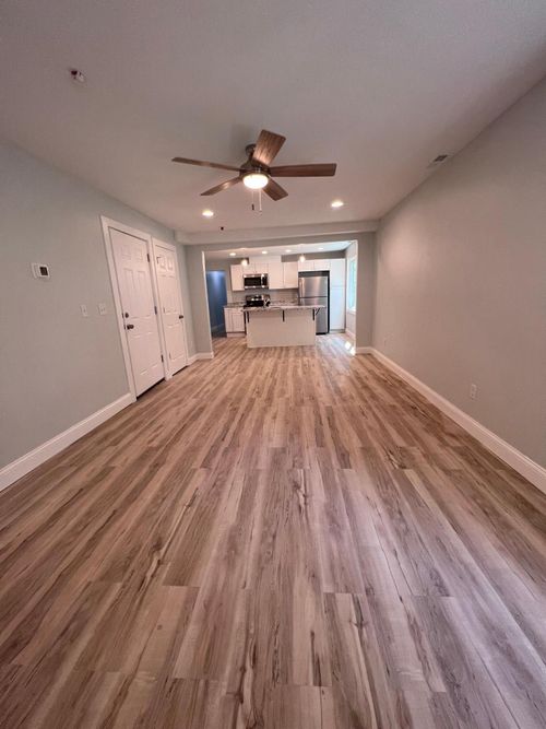 apt-1-910 Oliver Ave N, Minneapolis, MN, 55411-3737 | Card Image