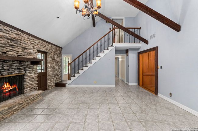 7835 Wild Eagle Rd, House other with 5 bedrooms, 3 bathrooms and null parking in San Antonio TX | Image 7