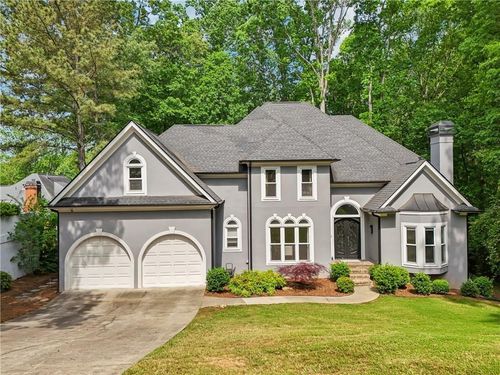 3851 Glenhurst Dr Se, Smyrna, GA, 30080-3118 | Card Image