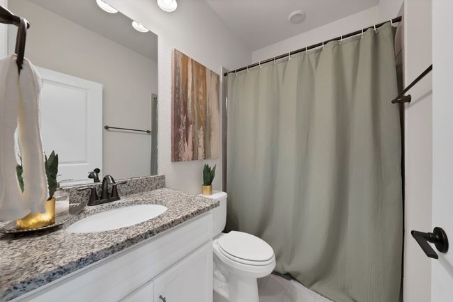 6012 Hightower St, House other with 5 bedrooms, 3 bathrooms and null parking in Aubrey TX | Image 9