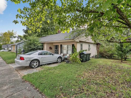 463 Murray St, Madisonville, KY, 42431-1470 | Card Image