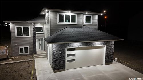 503 Kinloch Crt, Saskatoon, SK, S7M5X1 | Card Image