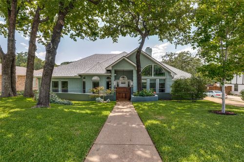 2708 Monarch Dr, Arlington, TX, 76006-3712 | Card Image