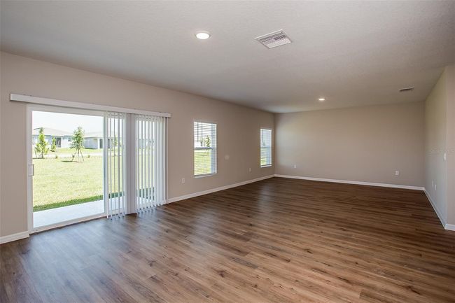 36933 Sagemoor Dr, House other with 5 bedrooms, 3 bathrooms and null parking in Zephyrhills FL | Image 12