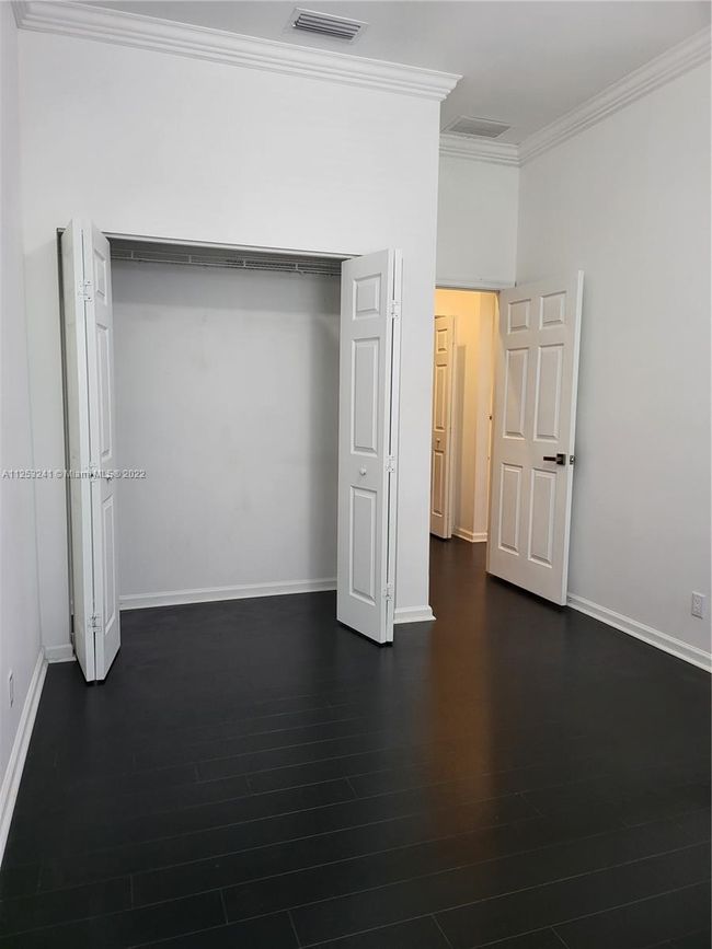 UNIT-35 - 545 Sw 18 Th Ave, Townhouse with 3 bedrooms, 3 bathrooms and null parking in Fort Lauderdale FL | Image 40