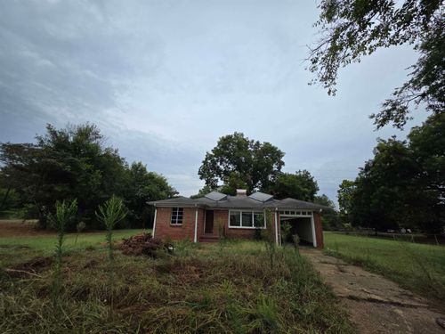 2910 9th Ave, Bessemer, AL, 35020 | Card Image