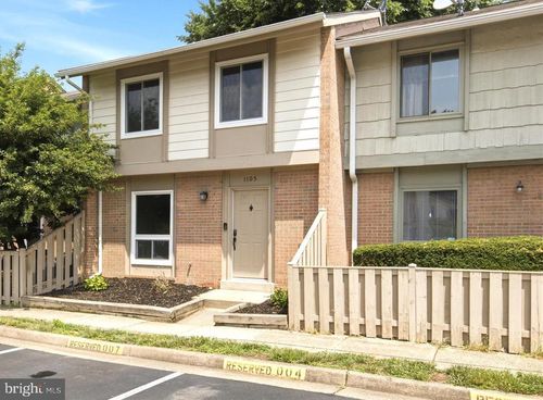 1105 Freshrain Ct, HERNDON, VA, 20170-4124 | Card Image