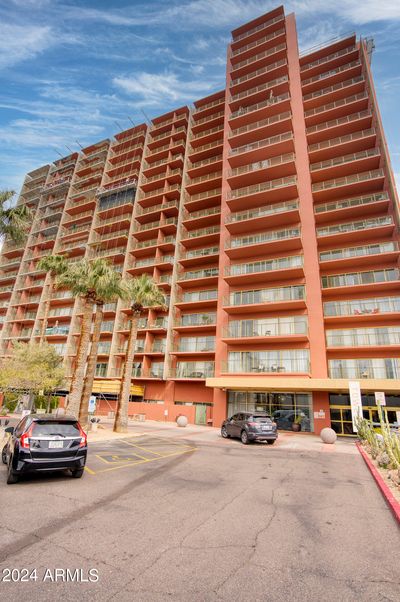 7H - 4750 N Central Avenue, Condo with 1 bedrooms, 1 bathrooms and null parking in Phoenix AZ | Image 1