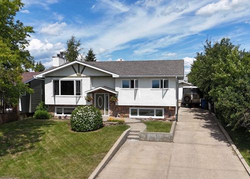 10328 105 Avenue, Fairview, AB, T0H1L0 | Card Image