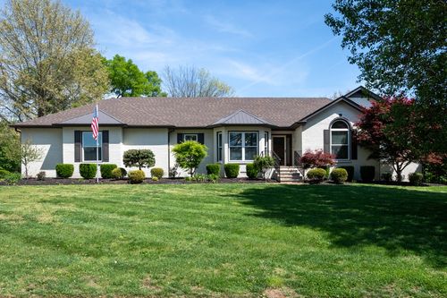 1051 Westbrook Dr, Gallatin, TN, 37066-4423 | Card Image