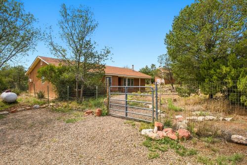 53 Bella Vista Rd, Edgewood, NM, 87015-7097 | Card Image