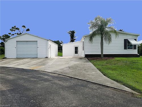 19400 Pony Ln, North Fort Myers, FL, 33903-1213 | Card Image