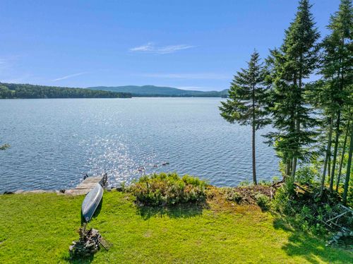 221 Beach Rd, Pittsburg, NH, 03592-5454 | Card Image