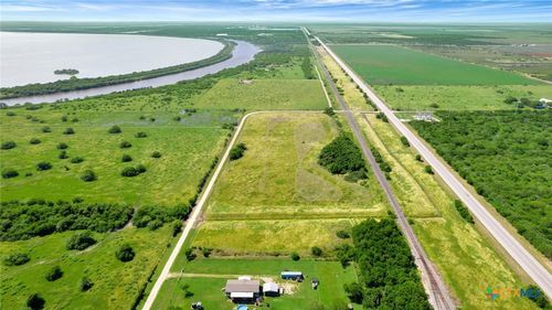 000 Dryer Rd, Port Lavaca, TX, 77979 | Card Image