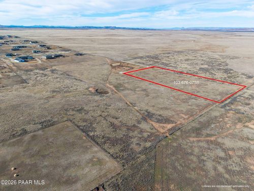 2 E Territorial Rd, Prescott Valley, AZ, 86315 | Card Image
