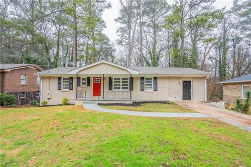 3527 Glenview Cir Sw, Atlanta, GA, 30331-2411 | Card Image