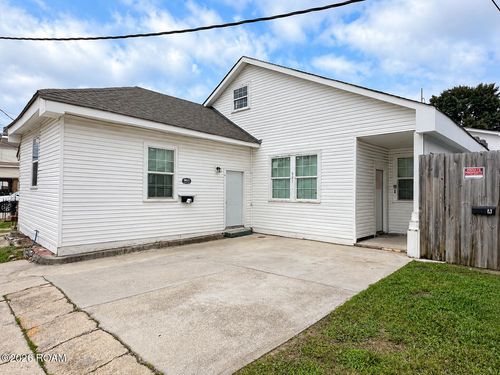 9011 Forshey Street, New Orleans, LA, 70118 | Card Image