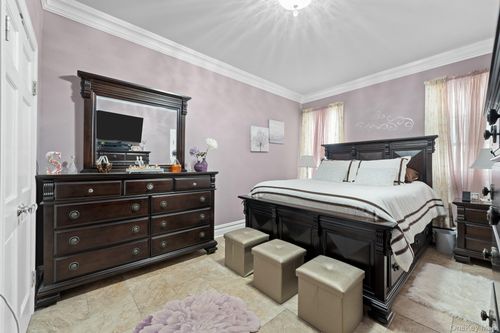 apt-5g-9031 Fort Hamilton Pkwy, Brooklyn, NY, 11209-6430 | Card Image