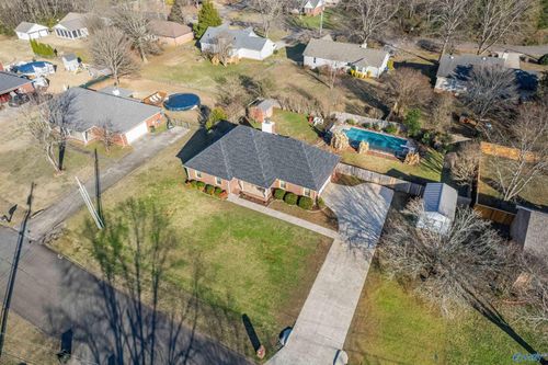 117 Spring Tanner Rd, Hazel Green, AL, 35750-8484 | Card Image