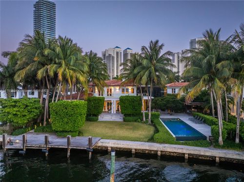 100 Golden Beach Dr, Golden Beach, FL, 33160-2241 | Card Image