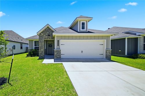 1925 Chief St, Bryan, TX, 77807-1571 | Card Image