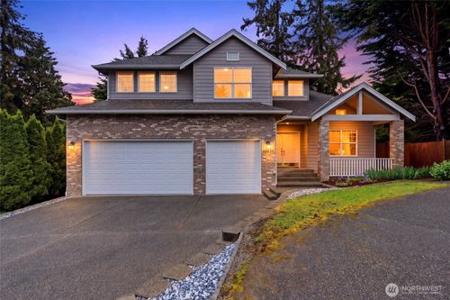 20037 139th Way Se, Kent, WA, 98042-3029 | Card Image