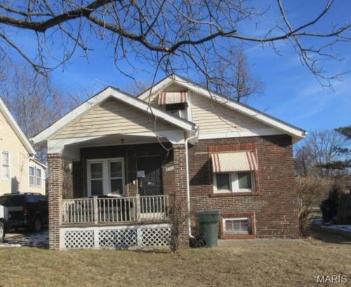 8514 Mora Ln, Saint Louis, MO, 63147-1220 | Card Image