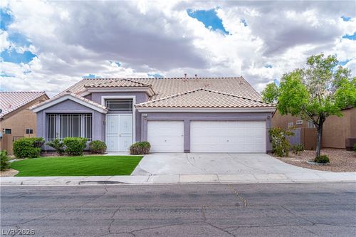 9241 Desert Village Ave, Las Vegas, NV, 89147-7849 | Card Image