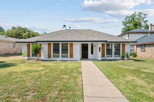 2015 Garden Crest Ln, Dallas, TX, 75232-3762 | Card Image