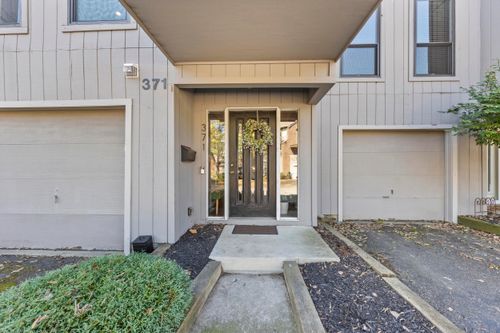 6c-371 Olentangy Forest Dr, Columbus, OH, 43214-1459 | Card Image