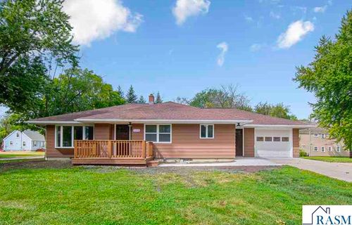 108 8th Ave Se, Mapleton, MN, 56065-9400 | Card Image