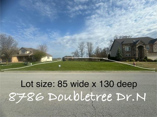 8786 Doubletree Dr N, Crown Point, IN, 46307 | Card Image