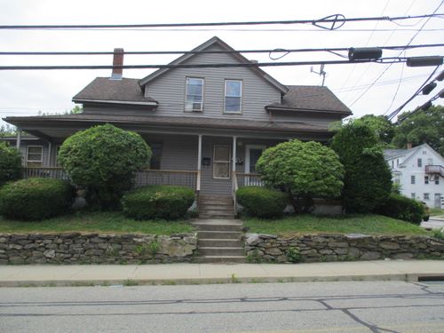 312 Church St, Putnam, CT, 06260-1256 | Card Image