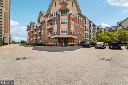 312-23 Pierside Dr, BALTIMORE, MD, 21230-5469 | Card Image