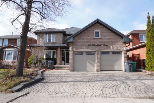 60 Brookfield Crt, Brampton, ON, L6Y4K4 | Card Image
