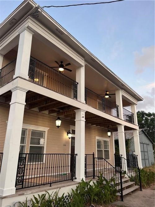 1318 Mesquite St, Corpus Christi, TX, 78401-1517 | Card Image