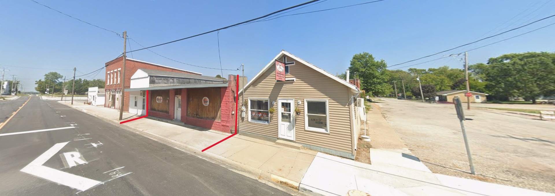 Commercial Sale in Clay City 3