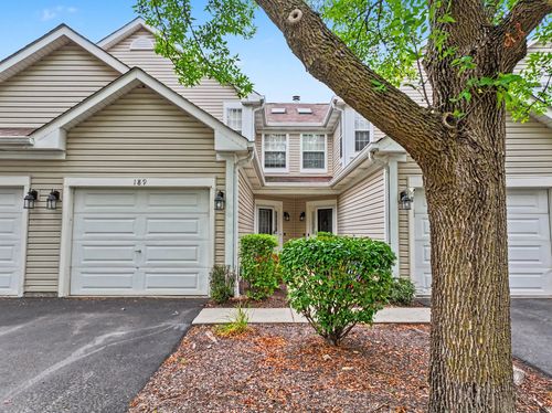 189 Polaris Dr, Lake In The Hills, IL, 60156-5676 | Card Image