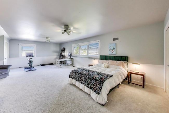 1432 63 Rd St, House other with 5 bedrooms, 3 bathrooms and 2 parking in Downers Grove IL | Image 23