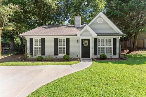 3525 Auburn Dr, Cumming, GA, 30041-5217 | Card Image